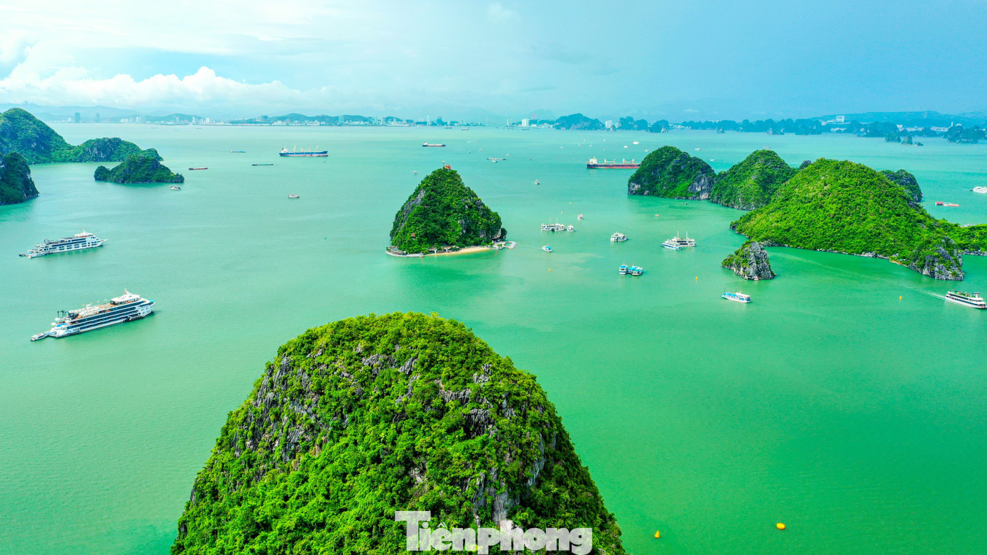 la baie d’Ha Long